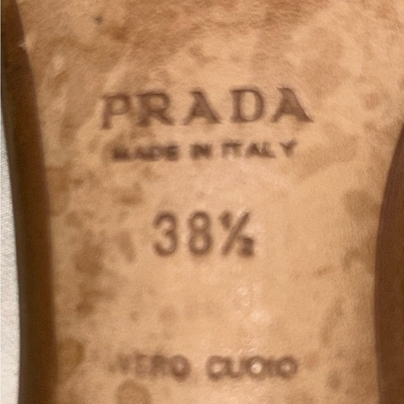 Vintage Prada Gold Strappy Bow Accent Slip-On Kitten Heels bought on Rodeo Dr! - Picture 4 of 6